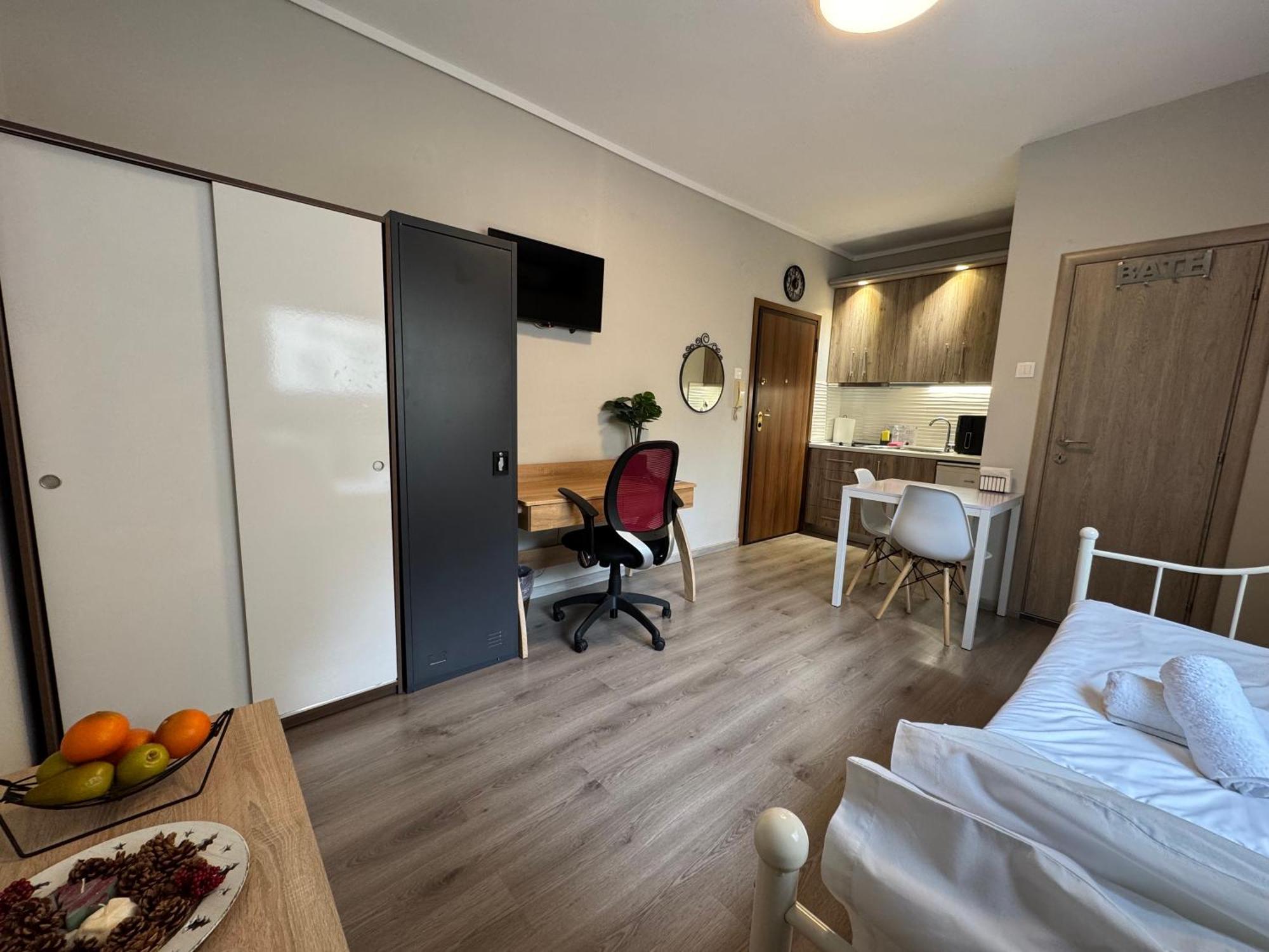 Work From Home Project Салоники Экстерьер фото